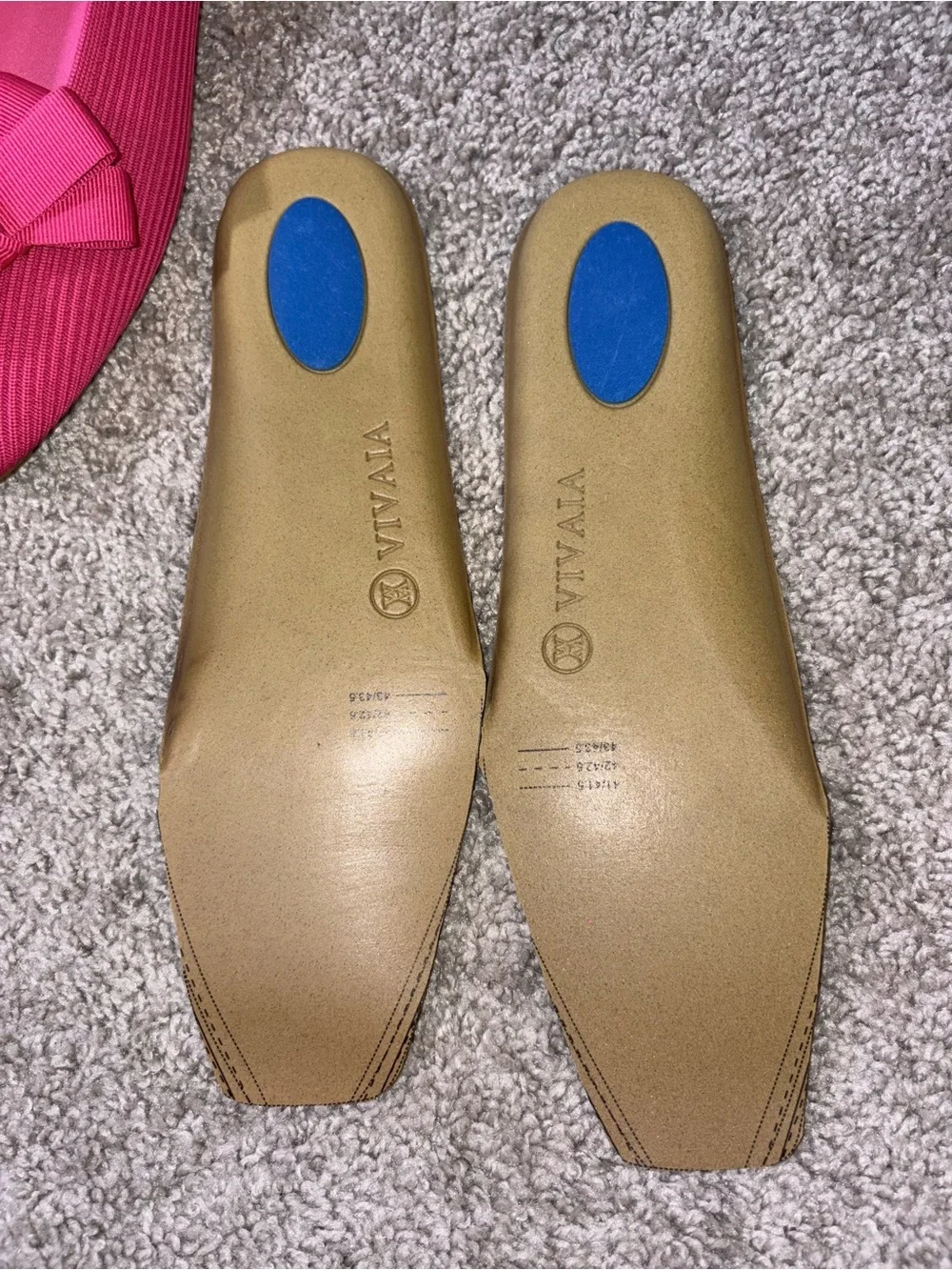 Vivaia Square-Toe Margot ribbed V-Cut Flats Pink size 41.5 US(10)